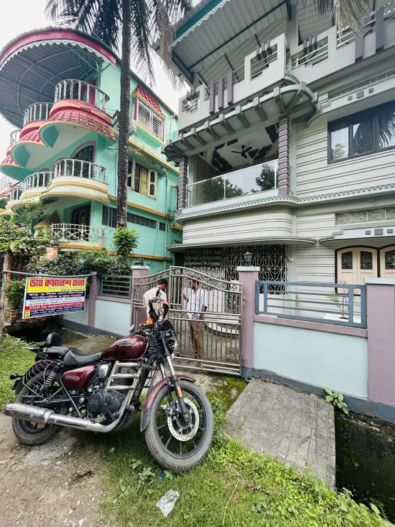 Dr. Kamolesh Bala Chamber - Dinhata